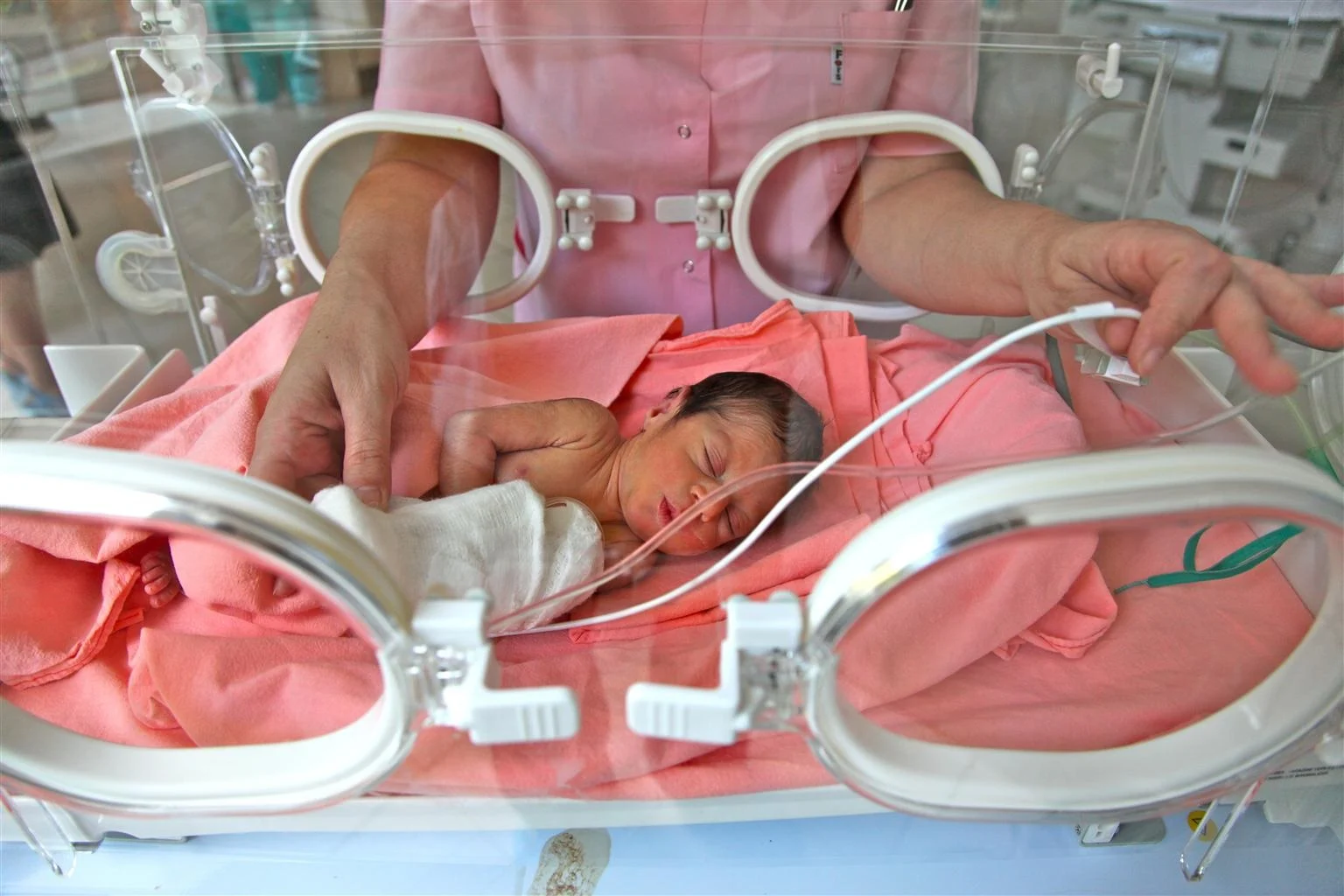 Care for low-birth-weight and preterm babies